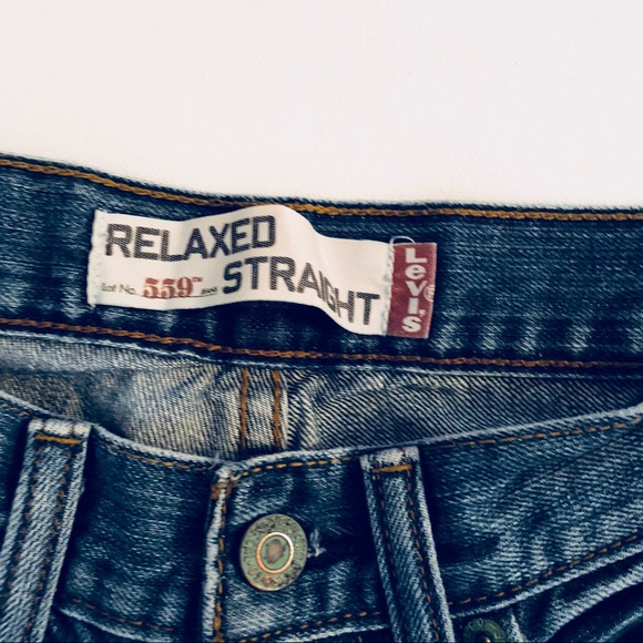 Levi’s Men’s 559 relaxed Straight Jeans Size 31/30 - Picture 2 of 6